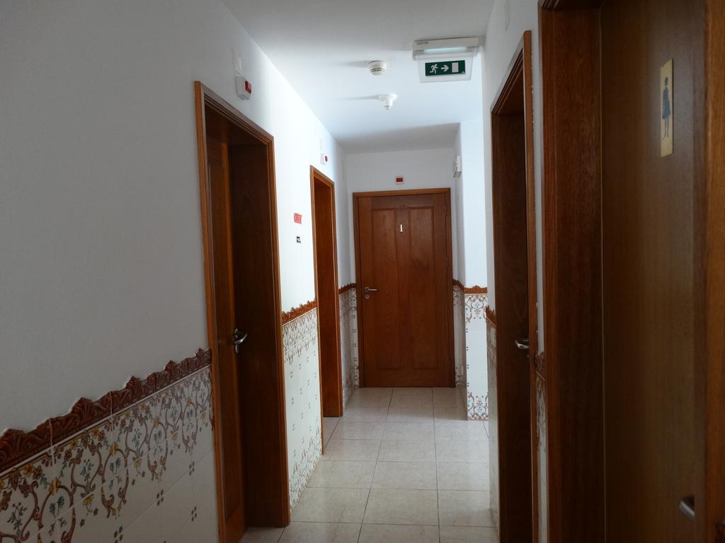 Hospedaria Descansa Pernas Моншики Экстерьер фото